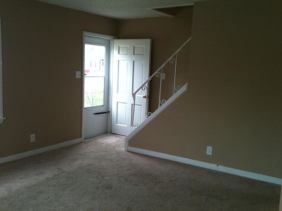 5th image of 279 Victor Ave