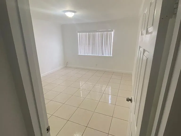 11195 SW 1st St #215 — Photo 12