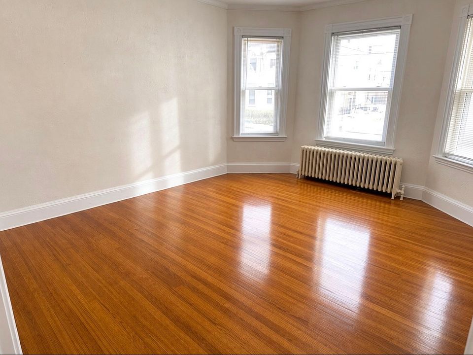 1st image of 73-75 Elmira St #1