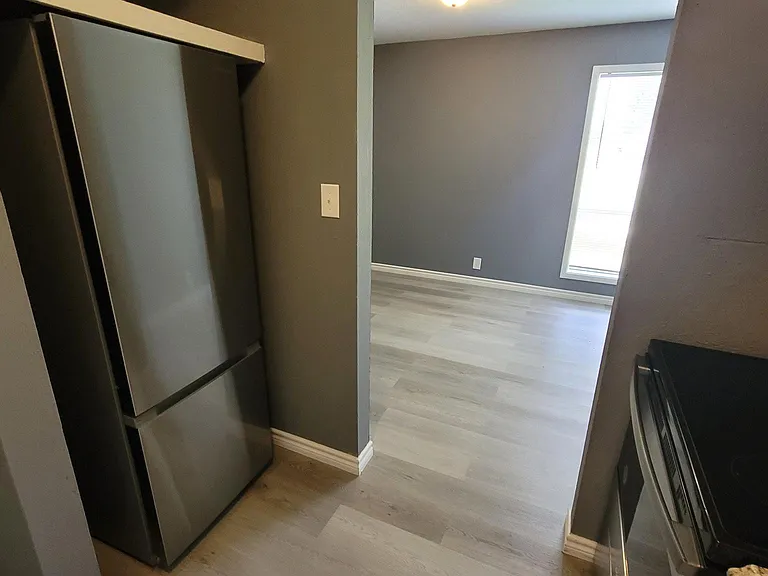 527 E Caney St #K — Photo 10