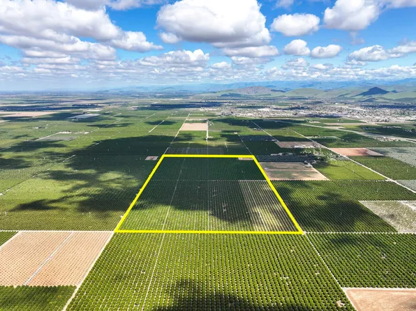 Avenue 216, Lindsay, CA 93247