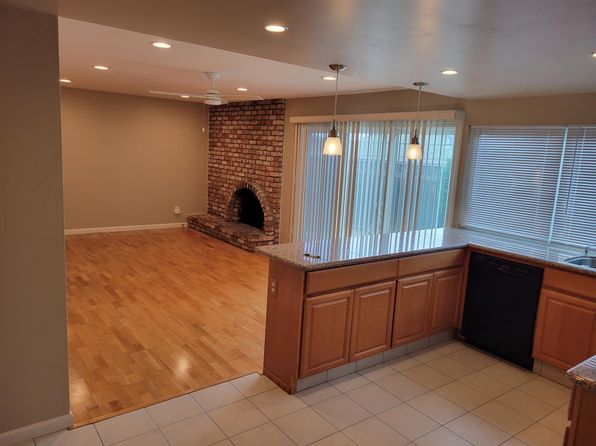 959 Debora Ct