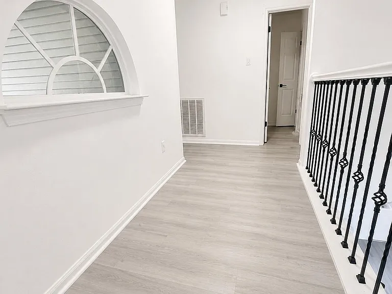 12254 Cardston Ct — Photo 22