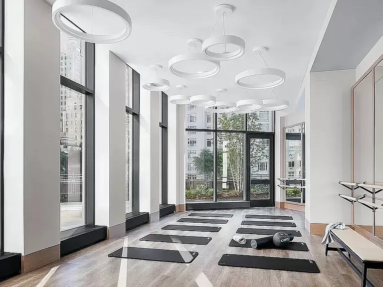 15 W 61st St #6O — Photo 11