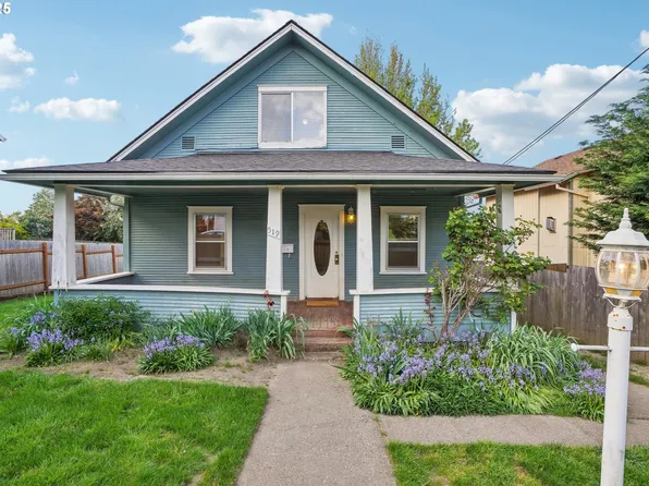 519 Roosevelt St, Oregon City, OR 97045