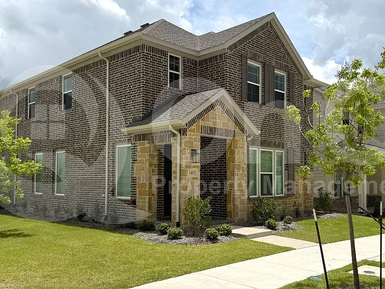 1401 Bonsmara Dr — Photo 3