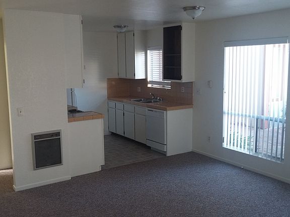 5th image of 1200 Oceanaire Dr APT A