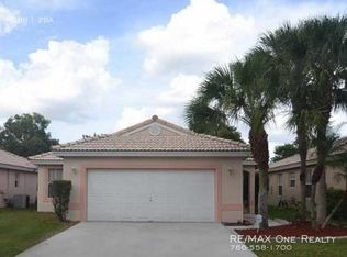 2003 NW 208th Ter, Pembroke Pines, FL 33029