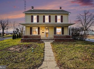 346 S Park Ave, Mercersburg, PA 17236