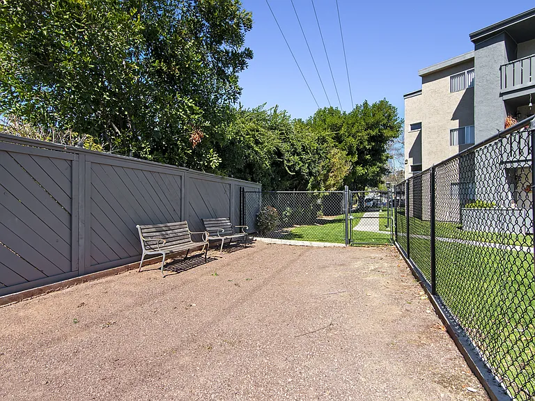 439 W El Norte Pkwy #102 — Photo 15