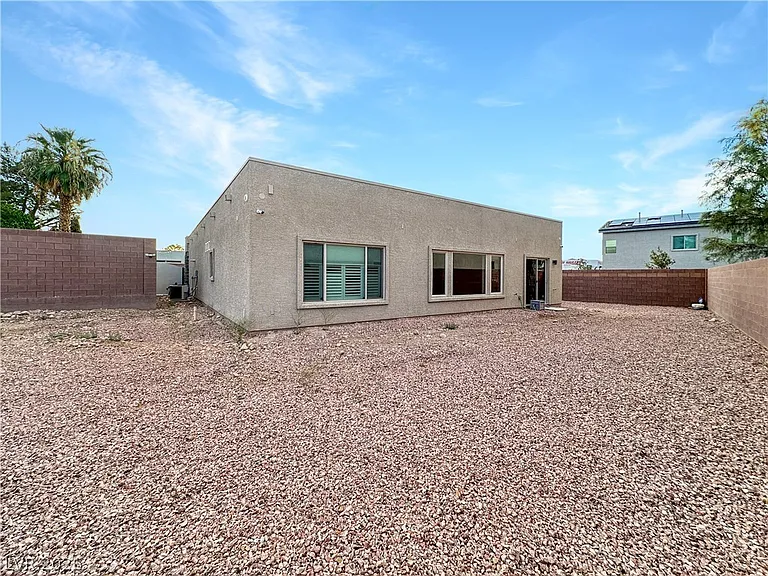 6305 Carmel Creek Ave — Photo 22