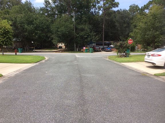 4th image of 1203 Chimera Ln