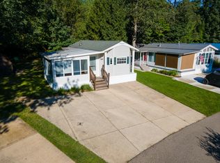 2757 Owens Dr, Houghton Lake, MI 48629