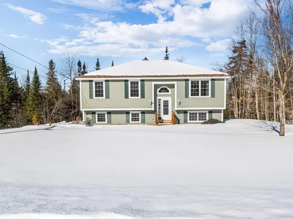 5 Levant Heights Drive, Levant, ME 04456