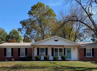 20 Mill Spring Ct, Saint Peters, MO 63376