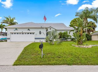 1620 Yount Dr, Merritt Island, FL 32952
