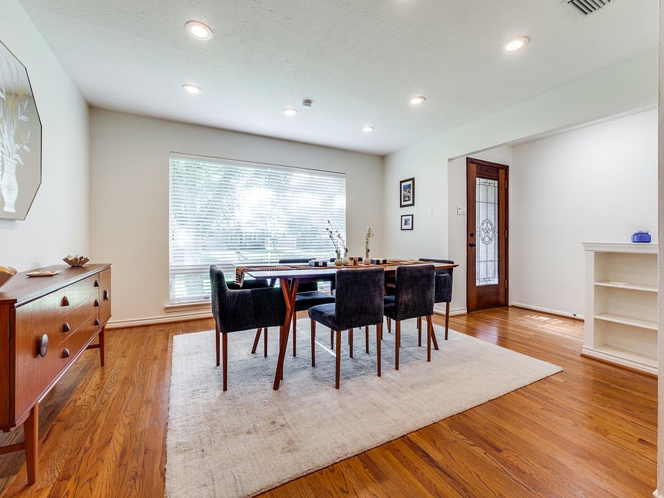 1st image of 2671 Heatherwood Dr