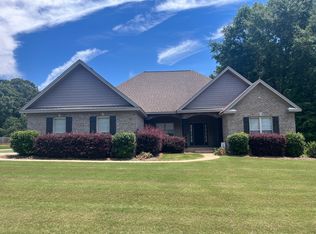 189 Maplewood Dr, Wetumpka, AL 36093