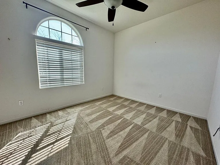 3534 W Harold Ave — Photo 13