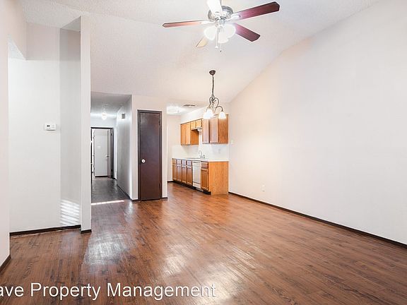 3rd image of 8806 Piney Point Dr #A