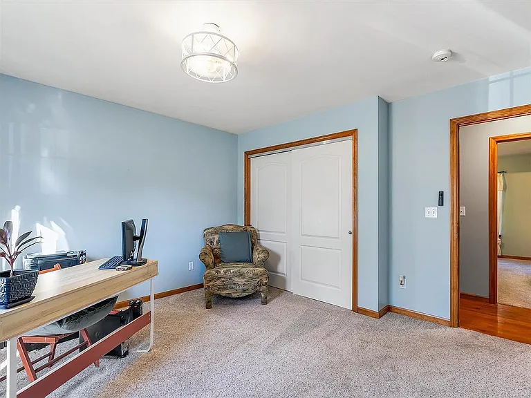 2109 Brookview Ct — Photo 22