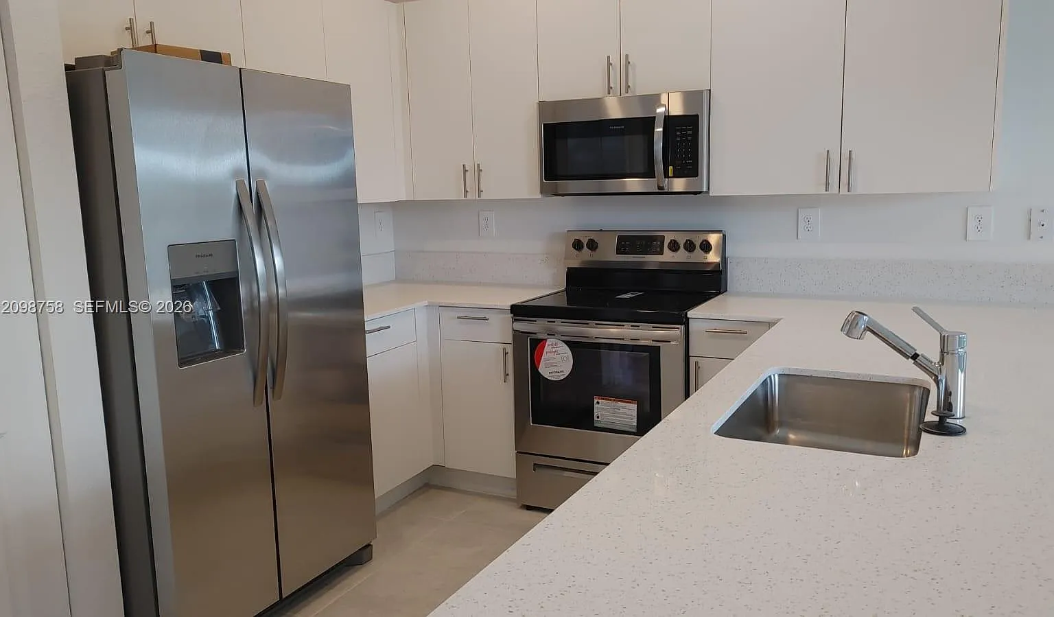 Silver Palm Residential — Photo 3