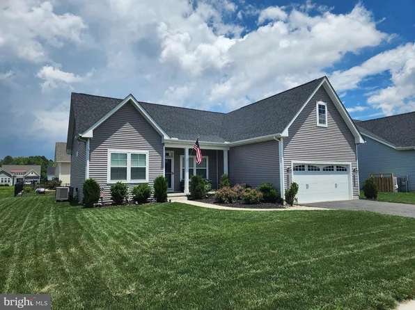 26017 Starboard Dr, Ellendale, DE 19941