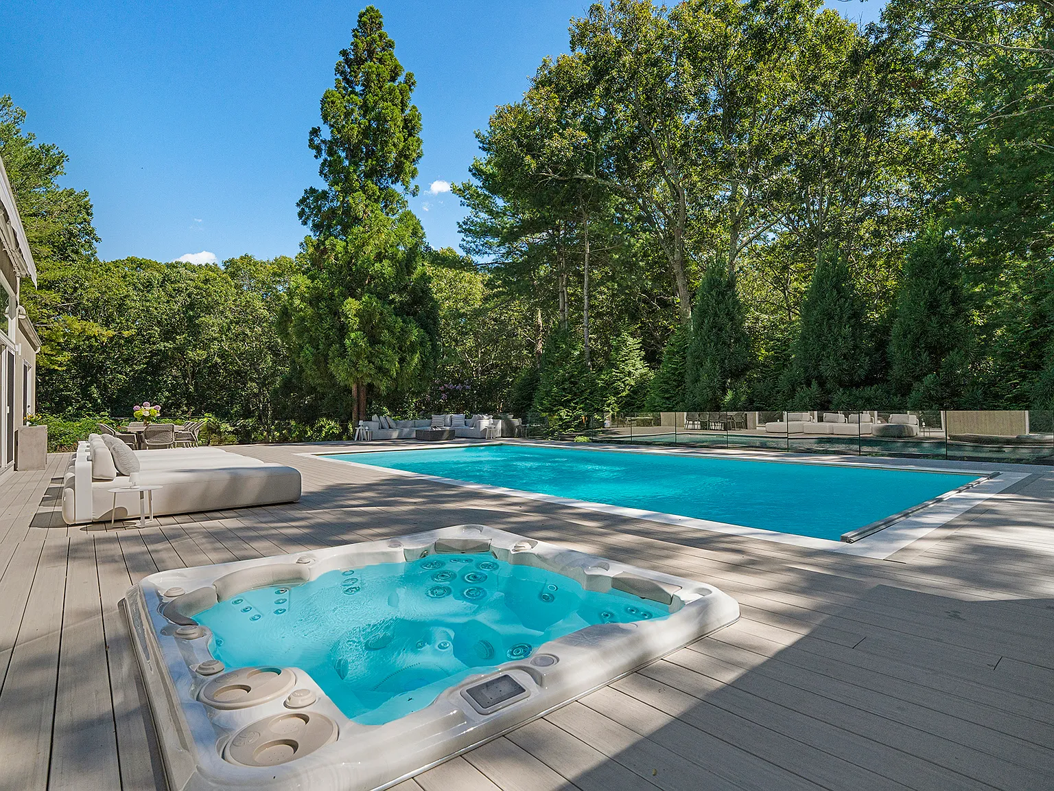 Luxe Amagansett Retreat: Tennis | Pool | Sauna | Hot Tub — Photo 2