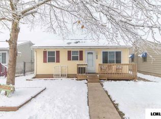 1419 N Kankakee St, Lincoln, IL 62656