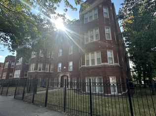 Discover Your Dream Apartment!, Chicago, IL 60649