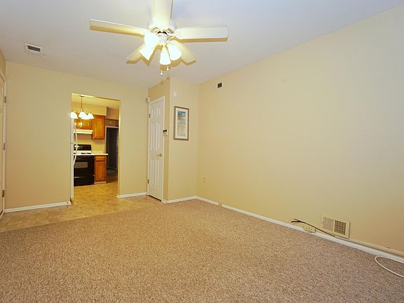 5th image of 309 Brighton St #1A