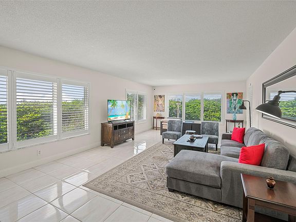 3rd image of 1151 N Fort Lauderdale Beach Boulevard #3c