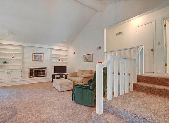 4th image of 103 Woodbridge Ln