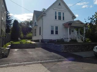 40 Woodland St, Lawrence, MA 01841