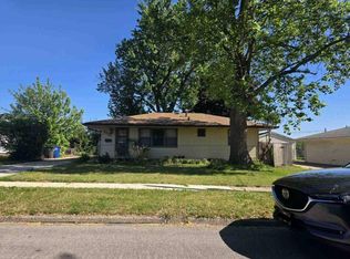 2722 Tiffin Ave, Des Moines, IA 50317