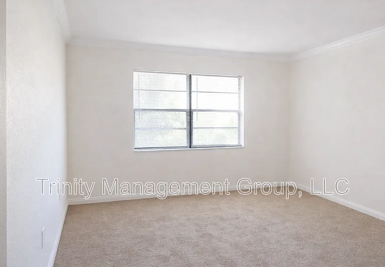 1411 Deborah Dr — Photo 9