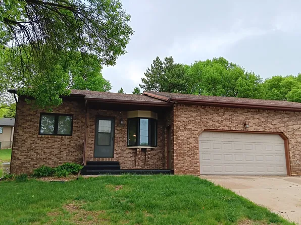 508 E 57th St, Sioux Falls, SD 57108