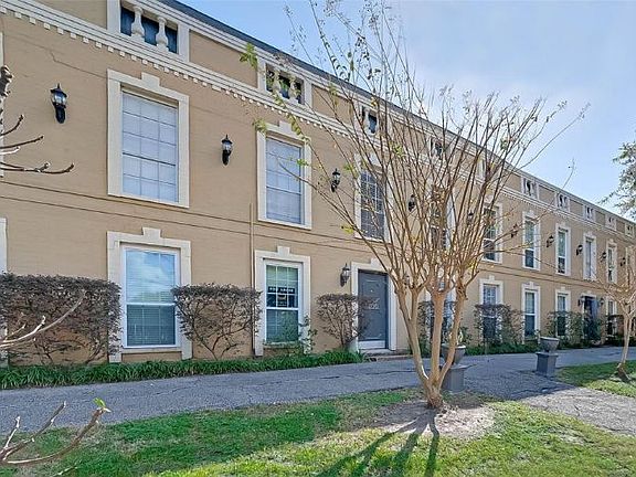 3rd image of 5200 Arboles Dr APT 3