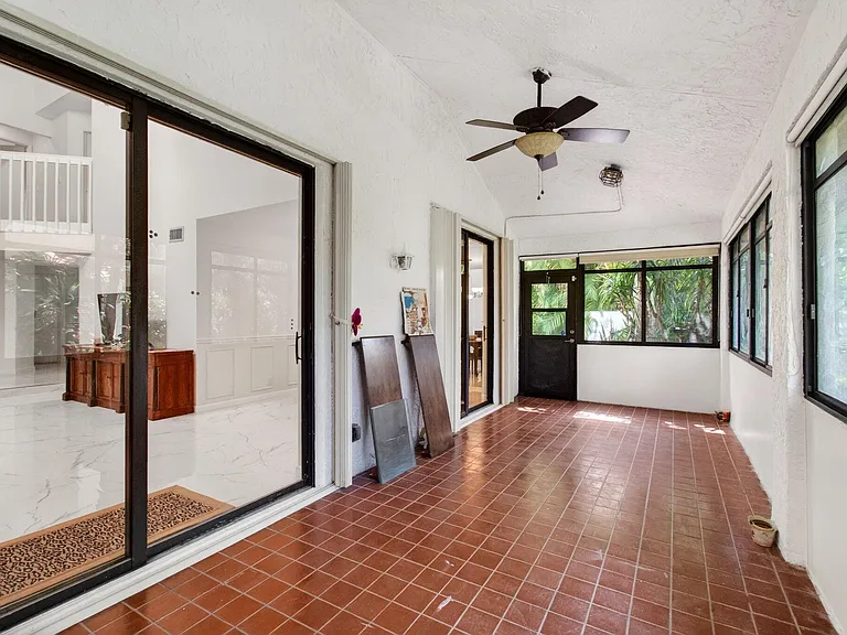7865 La Mirada Dr — Photo 29