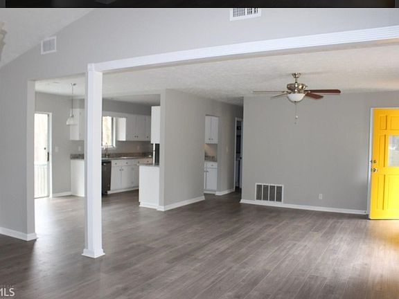 4th image of 6795 Timberclair Ct