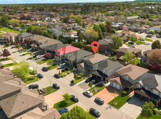 115 Erika Cres, Hamilton, ON L8W 3W2
