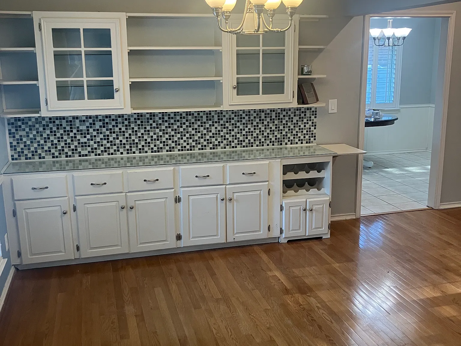 3 bed, 1853 sqft, $2,600 — Photo 2