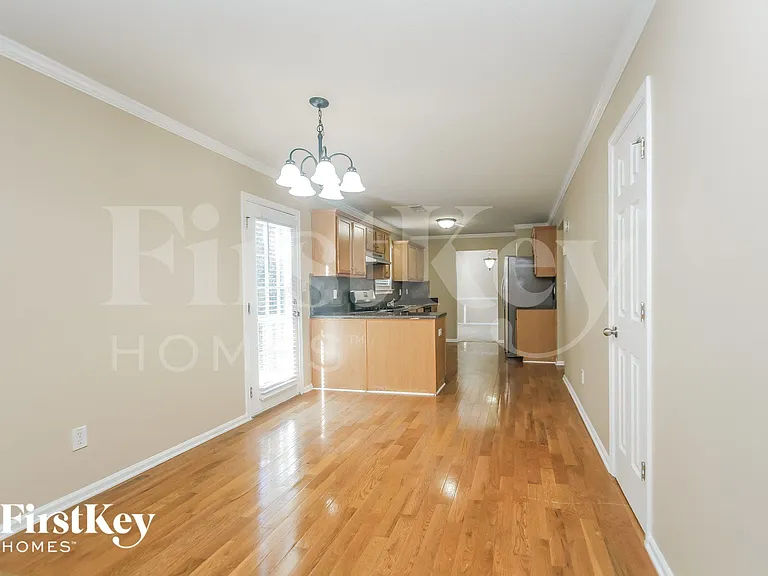 3103 Lonetree Point — Photo 4