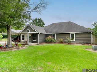 1029 Vatican Rd, Church Point, LA 70525