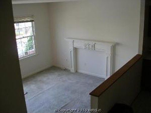 2nd image of 84 N Bedford St #84B
