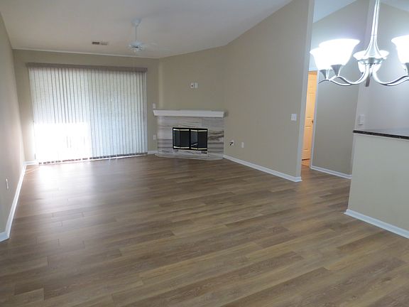 Rich Laminate Flooring