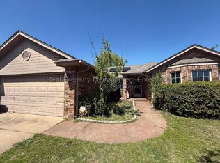 1801 Brittany Ln, Edmond, OK 73003