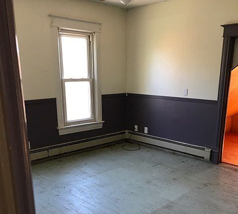 4th image of 1268 301st Ave NW