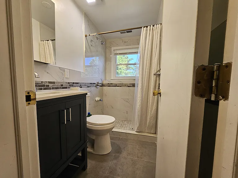 172 Country Hills Rd — Photo 14