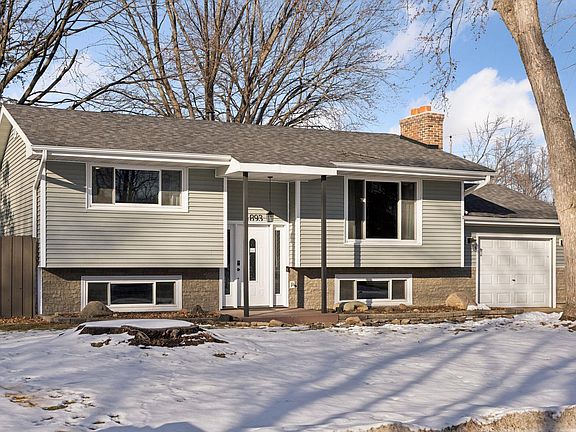 2nd image of 1893 Roth St